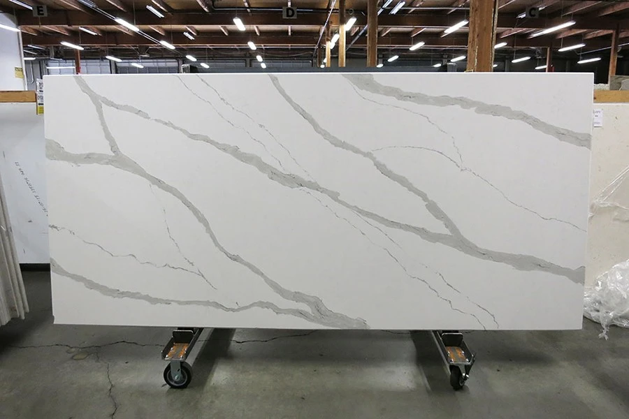 Quartz Calacatta White Slab.jpg