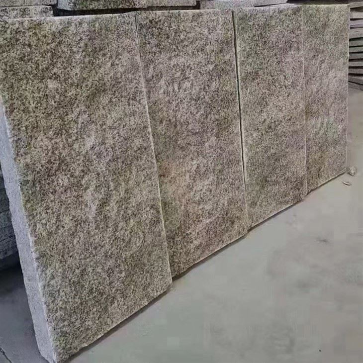 G682 Granite Natural Split